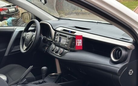 Toyota RAV4, 2014 год, 1 699 999 рублей, 19 фотография