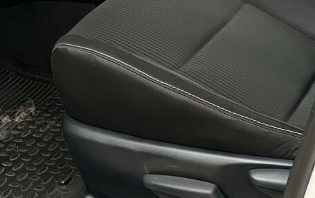 Toyota RAV4, 2014 год, 1 699 999 рублей, 24 фотография