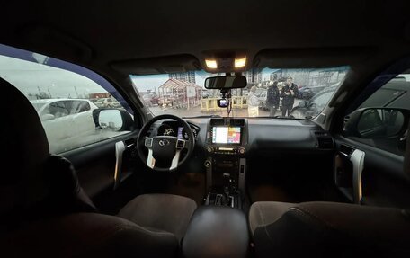 Toyota Land Cruiser Prado 150 рестайлинг 2, 2012 год, 2 700 000 рублей, 10 фотография