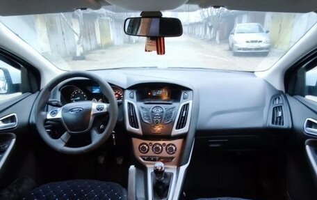 Ford Focus III, 2013 год, 900 000 рублей, 18 фотография