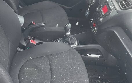 KIA Rio III рестайлинг, 2014 год, 925 000 рублей, 8 фотография