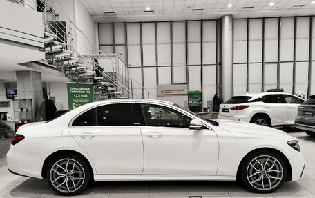 Mercedes-Benz E-Класс, 2020 год, 4 200 000 рублей, 4 фотография