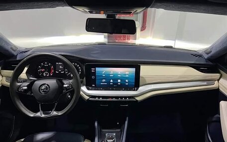 Skoda Octavia IV, 2022 год, 1 747 000 рублей, 9 фотография