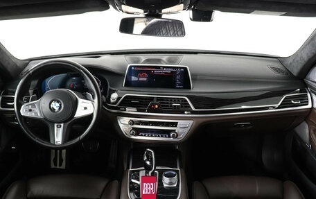 BMW 7 серия, 2021 год, 8 199 000 рублей, 10 фотография