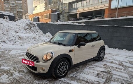 MINI Hatch, 2011 год, 1 000 000 рублей, 11 фотография