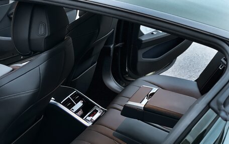 BMW 8 серия, 2024 год, 14 599 000 рублей, 23 фотография