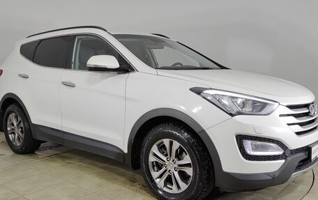 Hyundai Santa Fe III рестайлинг, 2014 год, 1 680 000 рублей, 2 фотография