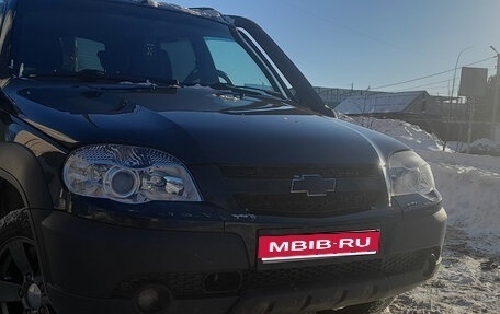 Chevrolet Niva I рестайлинг, 2017 год, 710 000 рублей, 1 фотография