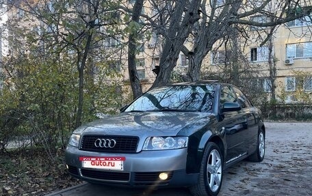 Audi A4, 2004 год, 535 000 рублей, 2 фотография