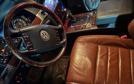 Volkswagen Touareg III, 2008 год, 990 000 рублей, 15 фотография