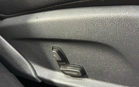 Mercedes-Benz E-Класс, 2017 год, 3 050 000 рублей, 28 фотография