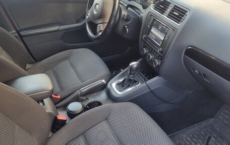 Volkswagen Jetta VI, 2014 год, 1 170 000 рублей, 5 фотография