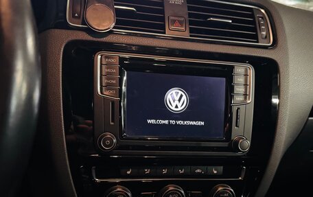 Volkswagen Jetta VI, 2016 год, 1 880 000 рублей, 11 фотография