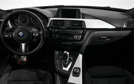 BMW 3 серия, 2016 год, 2 700 000 рублей, 15 фотография