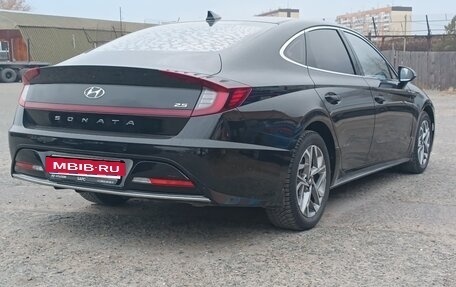 Hyundai Sonata VIII, 2019 год, 2 300 000 рублей, 4 фотография