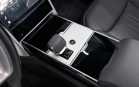 Land Rover Range Rover IV рестайлинг, 2026 год, 23 990 000 рублей, 14 фотография