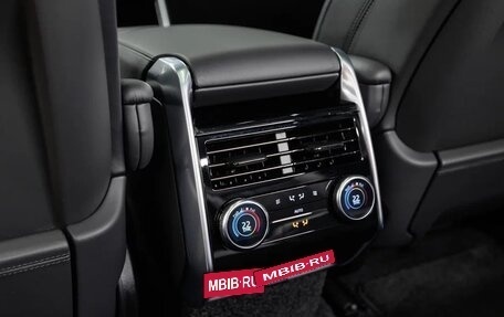 Land Rover Range Rover IV рестайлинг, 2026 год, 23 990 000 рублей, 27 фотография