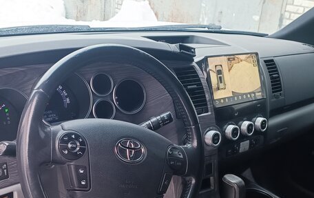 Toyota Sequoia II рестайлинг, 2008 год, 3 500 000 рублей, 9 фотография