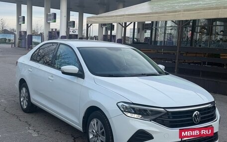 Volkswagen Polo VI (EU Market), 2021 год, 1 800 000 рублей, 2 фотография