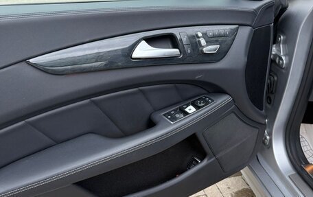 Mercedes-Benz CLS, 2015 год, 2 490 000 рублей, 13 фотография