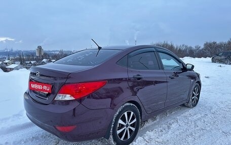 Hyundai Solaris II рестайлинг, 2013 год, 745 000 рублей, 2 фотография