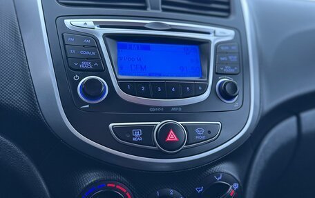 Hyundai Solaris II рестайлинг, 2013 год, 745 000 рублей, 18 фотография