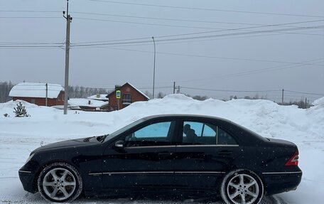 Mercedes-Benz C-Класс, 2005 год, 510 000 рублей, 2 фотография