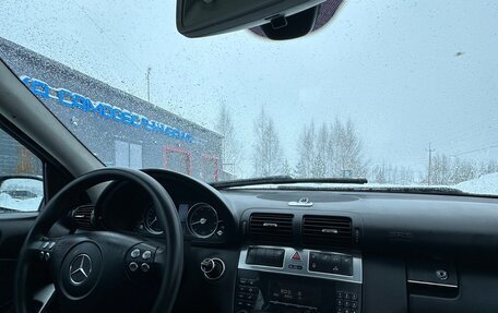 Mercedes-Benz C-Класс, 2005 год, 510 000 рублей, 12 фотография