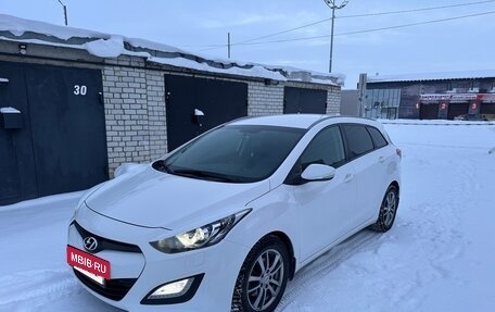 Hyundai i30 II рестайлинг, 2013 год, 1 400 000 рублей, 2 фотография