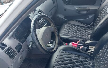 Hyundai Accent II, 2005 год, 310 000 рублей, 8 фотография