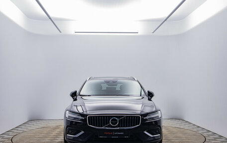 Volvo V60 II, 2018 год, 2 120 000 рублей, 2 фотография