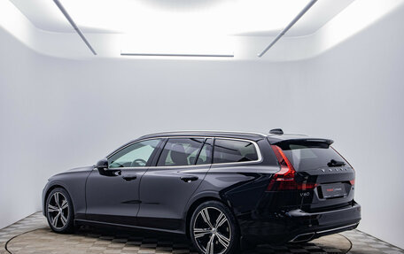 Volvo V60 II, 2018 год, 2 120 000 рублей, 7 фотография