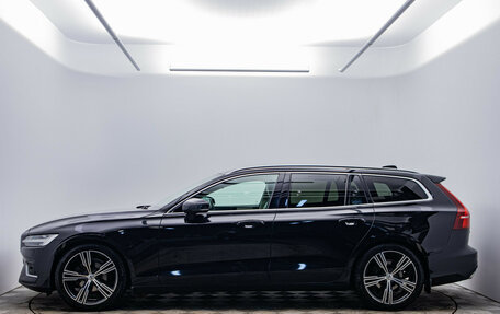 Volvo V60 II, 2018 год, 2 120 000 рублей, 8 фотография