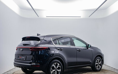 KIA Sportage IV рестайлинг, 2021 год, 2 520 000 рублей, 5 фотография