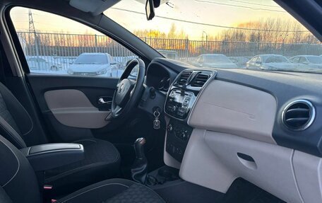 Renault Logan II, 2015 год, 659 000 рублей, 12 фотография