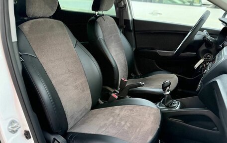 KIA Rio IV, 2017 год, 913 500 рублей, 9 фотография