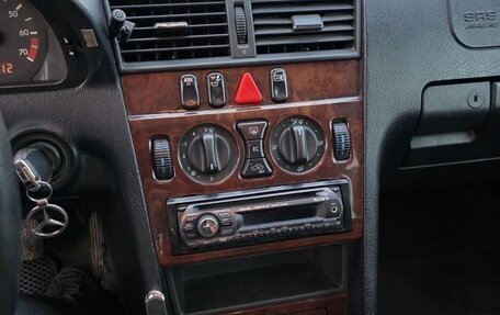 Mercedes-Benz C-Класс, 1998 год, 260 000 рублей, 10 фотография