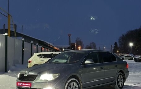 Skoda Superb III рестайлинг, 2012 год, 1 250 000 рублей, 2 фотография