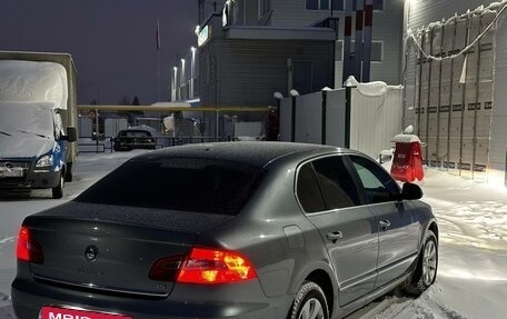 Skoda Superb III рестайлинг, 2012 год, 1 250 000 рублей, 5 фотография