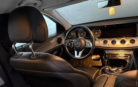 Mercedes-Benz E-Класс, 2018 год, 1 550 000 рублей, 14 фотография