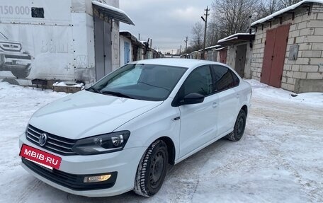 Volkswagen Polo VI (EU Market), 2017 год, 900 000 рублей, 4 фотография