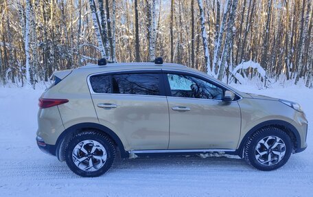 KIA Sportage IV рестайлинг, 2019 год, 2 500 000 рублей, 3 фотография