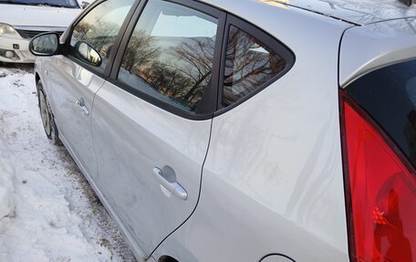 Hyundai i30 I, 2011 год, 800 000 рублей, 10 фотография