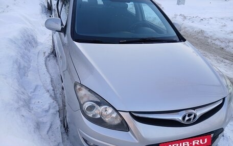 Hyundai i30 I, 2011 год, 800 000 рублей, 3 фотография