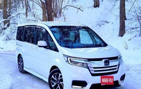 Honda Stepwgn IV, 2019 год, 2 180 000 рублей, 1 фотография