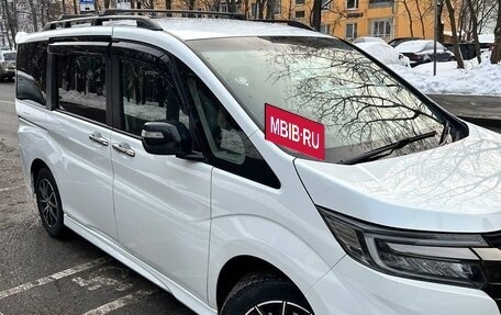 Honda Stepwgn IV, 2021 год, 3 200 000 рублей, 6 фотография