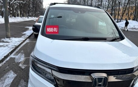 Honda Stepwgn IV, 2021 год, 3 200 000 рублей, 4 фотография