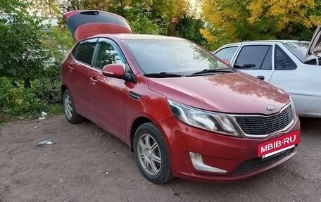 KIA Rio III рестайлинг, 2013 год, 550 000 рублей, 4 фотография