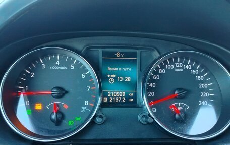 Nissan Qashqai, 2011 год, 999 000 рублей, 14 фотография