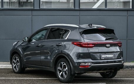 KIA Sportage IV рестайлинг, 2018 год, 2 319 000 рублей, 2 фотография